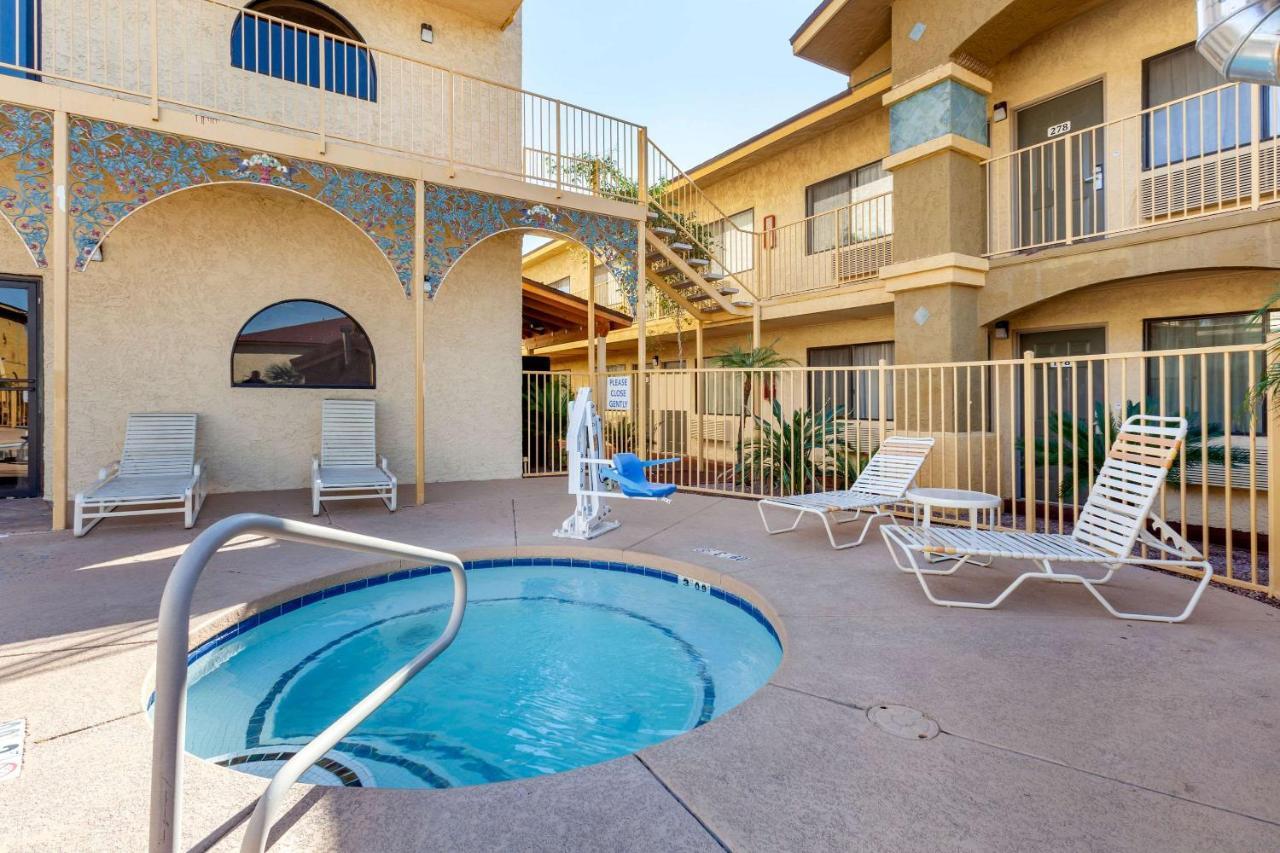 Laquinta Inn Phoenix - Arcadia Εξωτερικό φωτογραφία