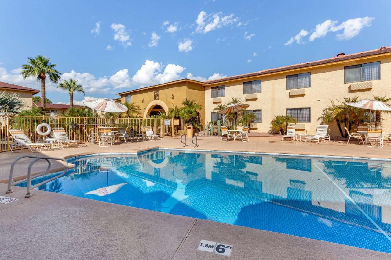 Laquinta Inn Phoenix - Arcadia Εξωτερικό φωτογραφία